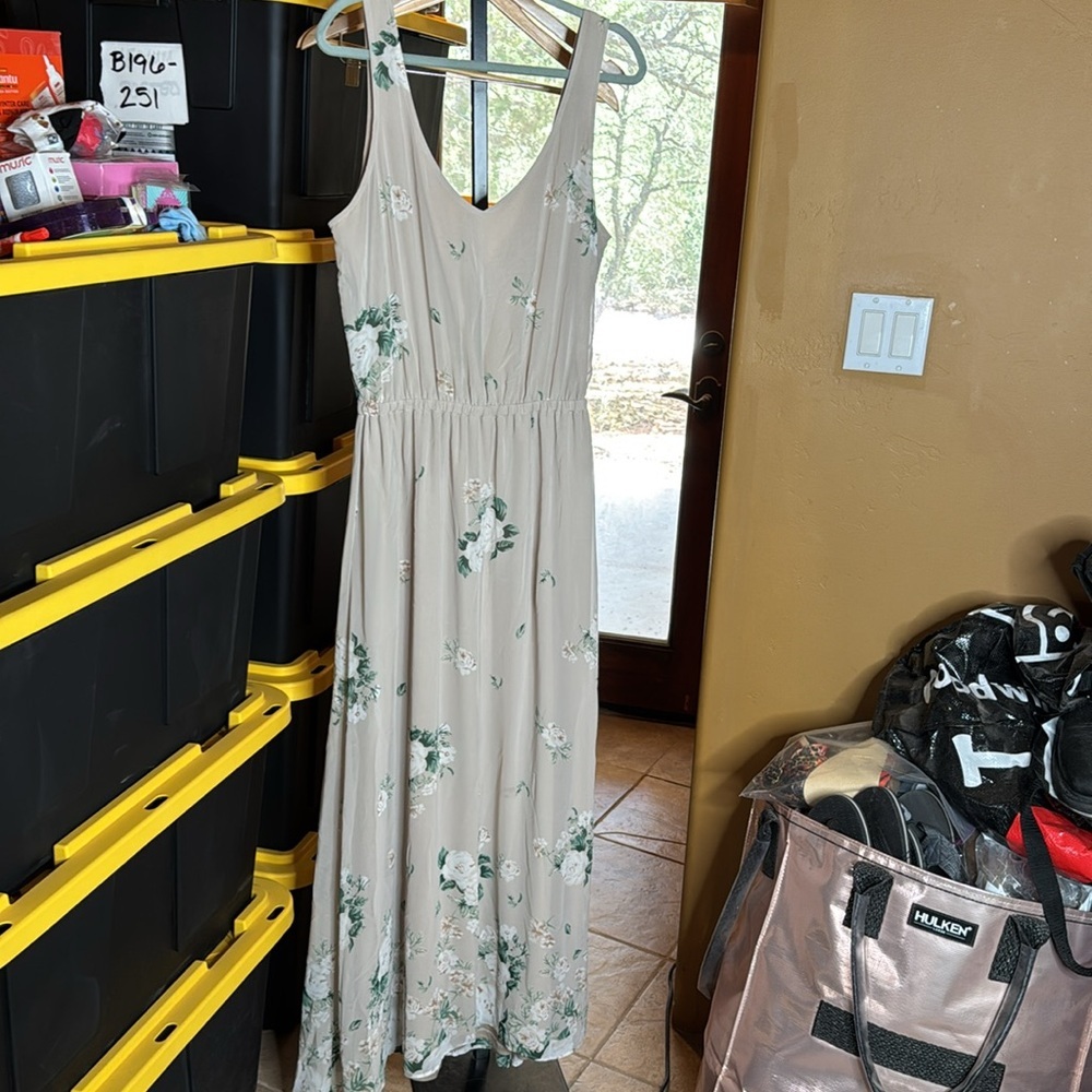 Show Me Your MuMu Kendall Maxi Dress Size XL Cream Green Floral Chiffon Low Back - Picture 7 of 12